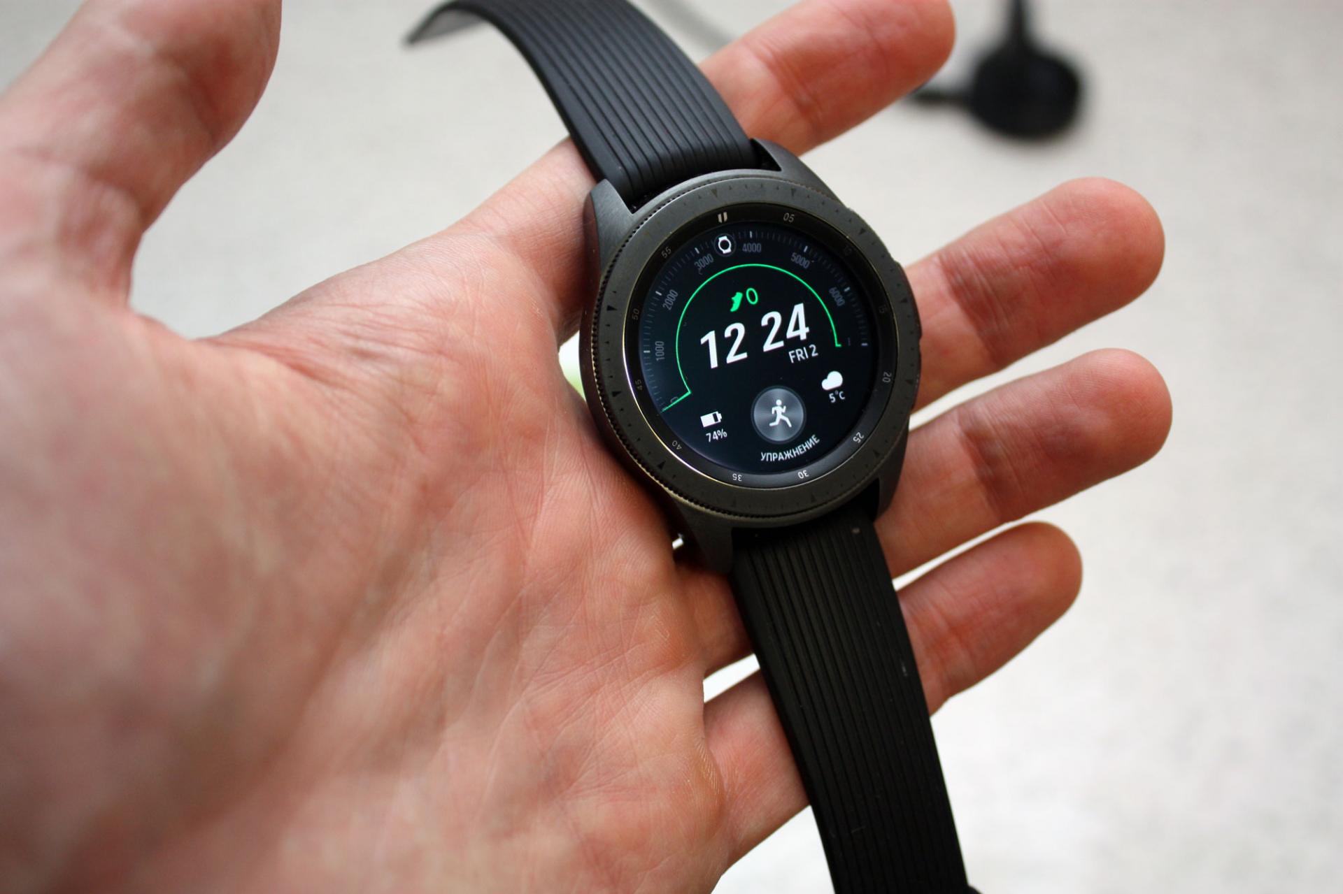 Samsung Galaxy Watch 42мм Купить