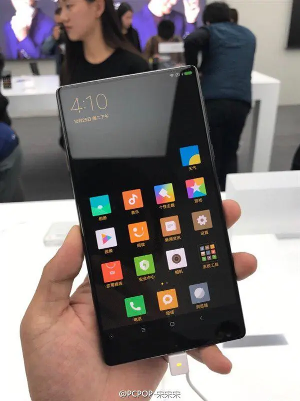 Mi Mix – безрамочный смартфон от Xiaomi