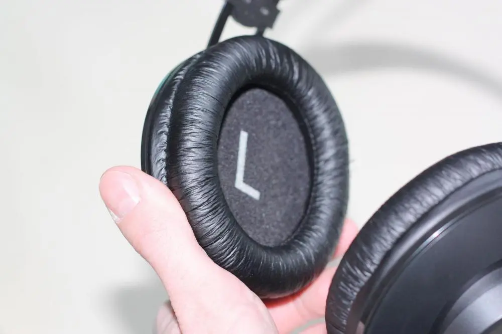 Рассматриваем и пробуем наушники AKG K52