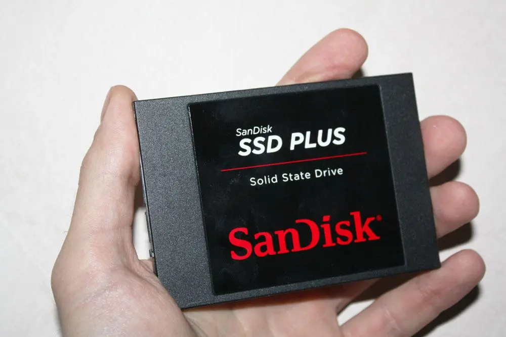 Обзор жёсткого диска SSD SanDisk Plus 240 GB (SDSSDA-240G-G26)
