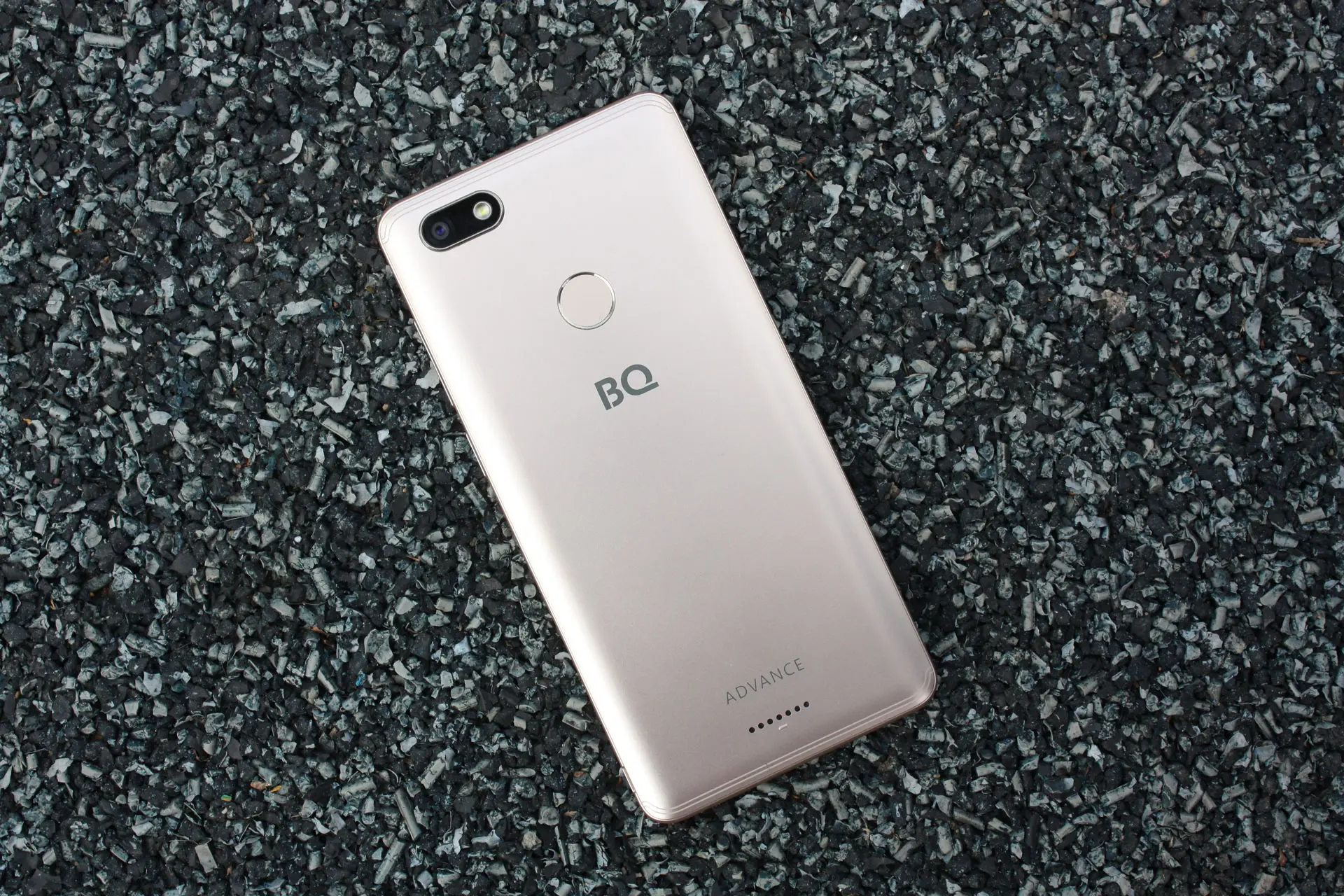 Обзор смартфона BQ&nbsp;Advance BQ-5500L