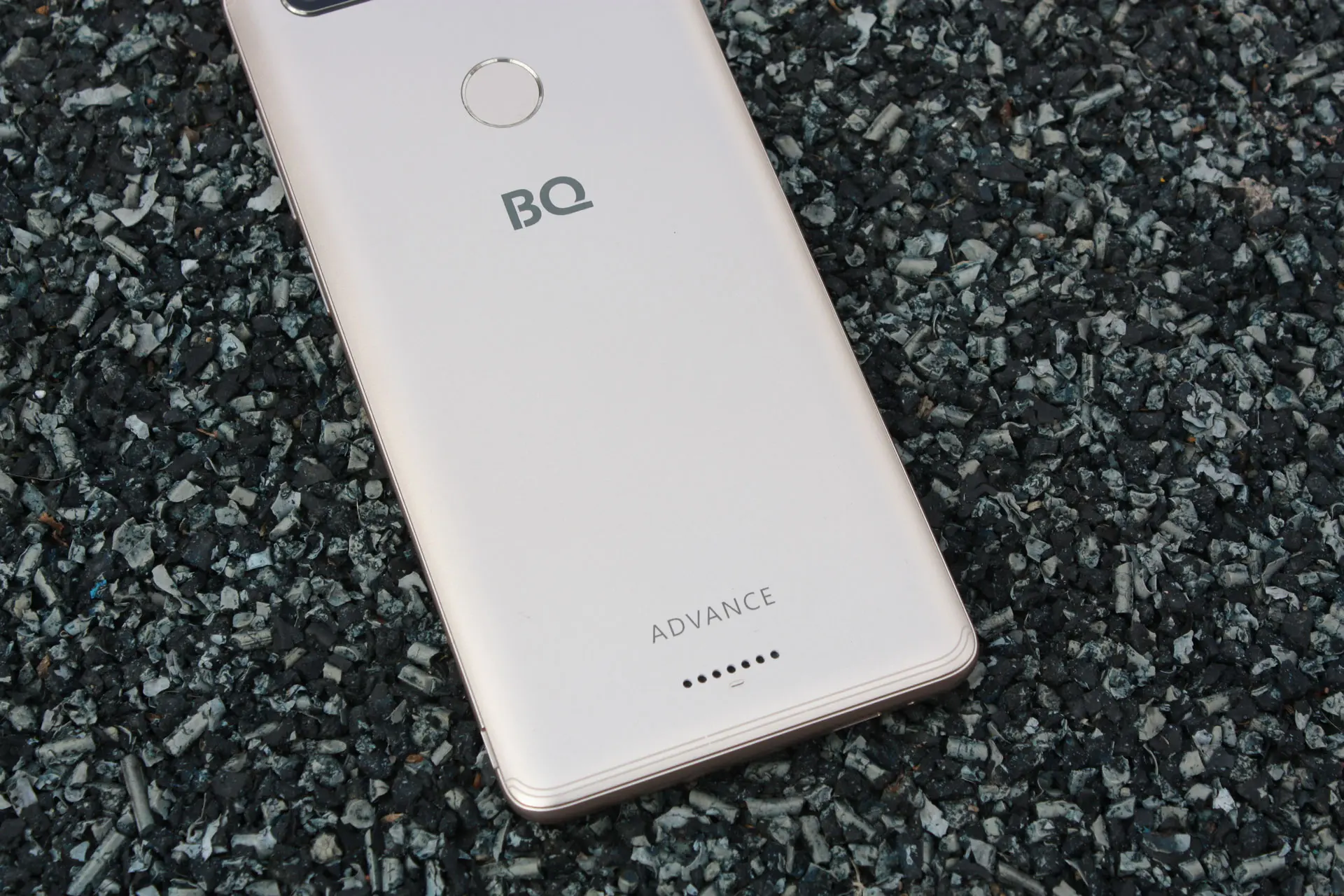 Обзор смартфона BQ&nbsp;Advance BQ-5500L