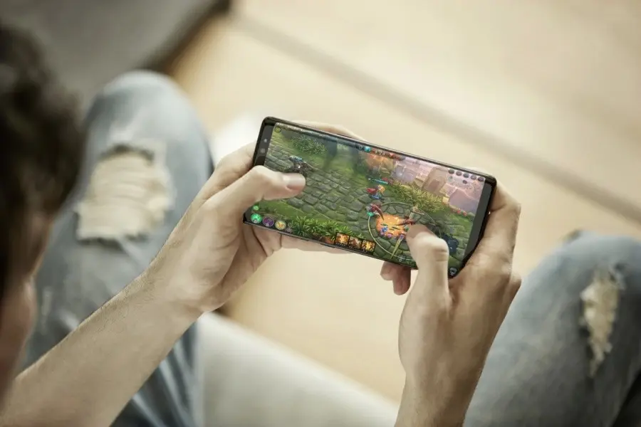 Samsung Galaxy Note 9 получит большой аккумулятор и диагональ