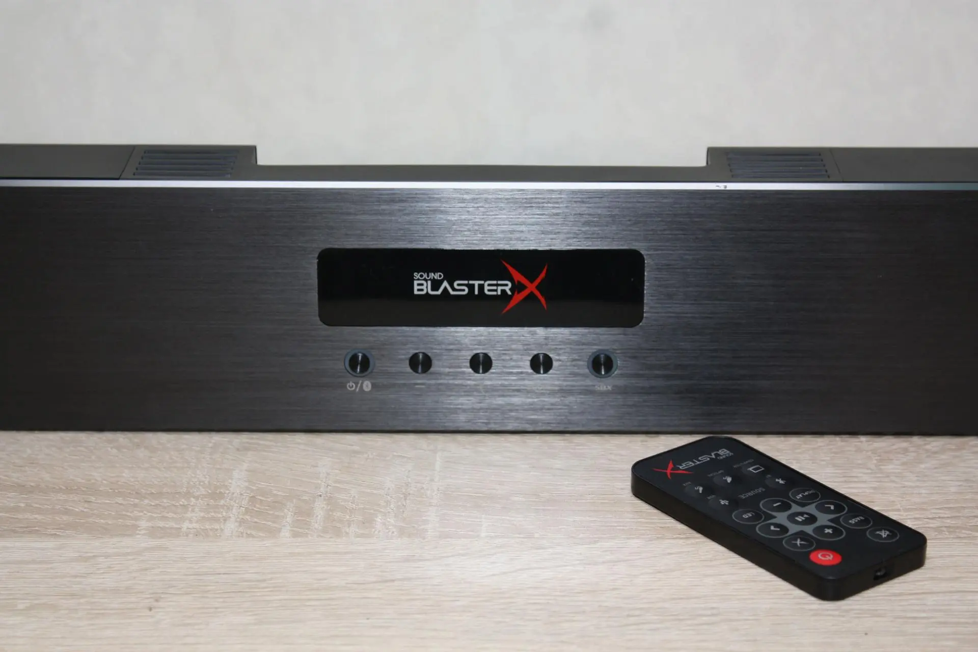 Подробный обзор саундбара Sound BlasterX Katana