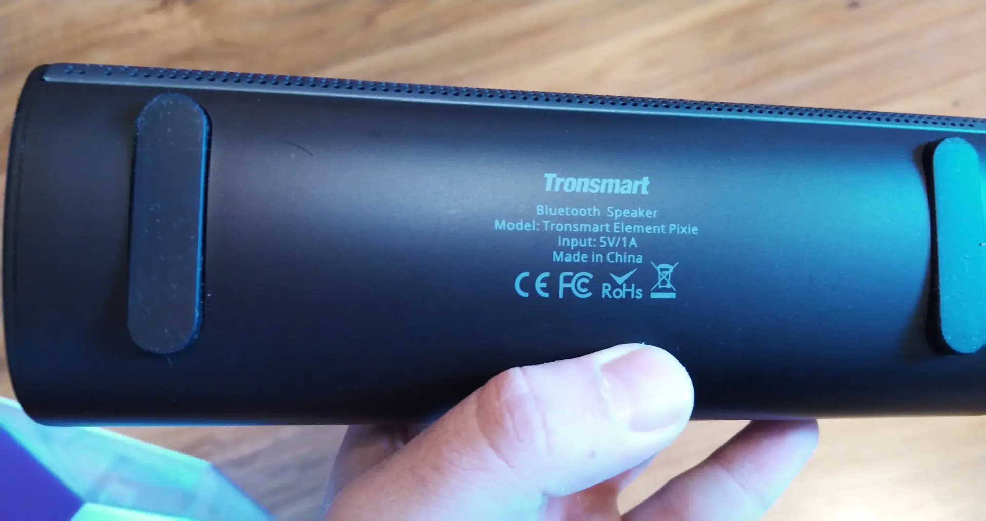 Tronsmart&nbsp;Element&nbsp;Pixie&nbsp;– портативная колонка для тех, кому нужен басс!