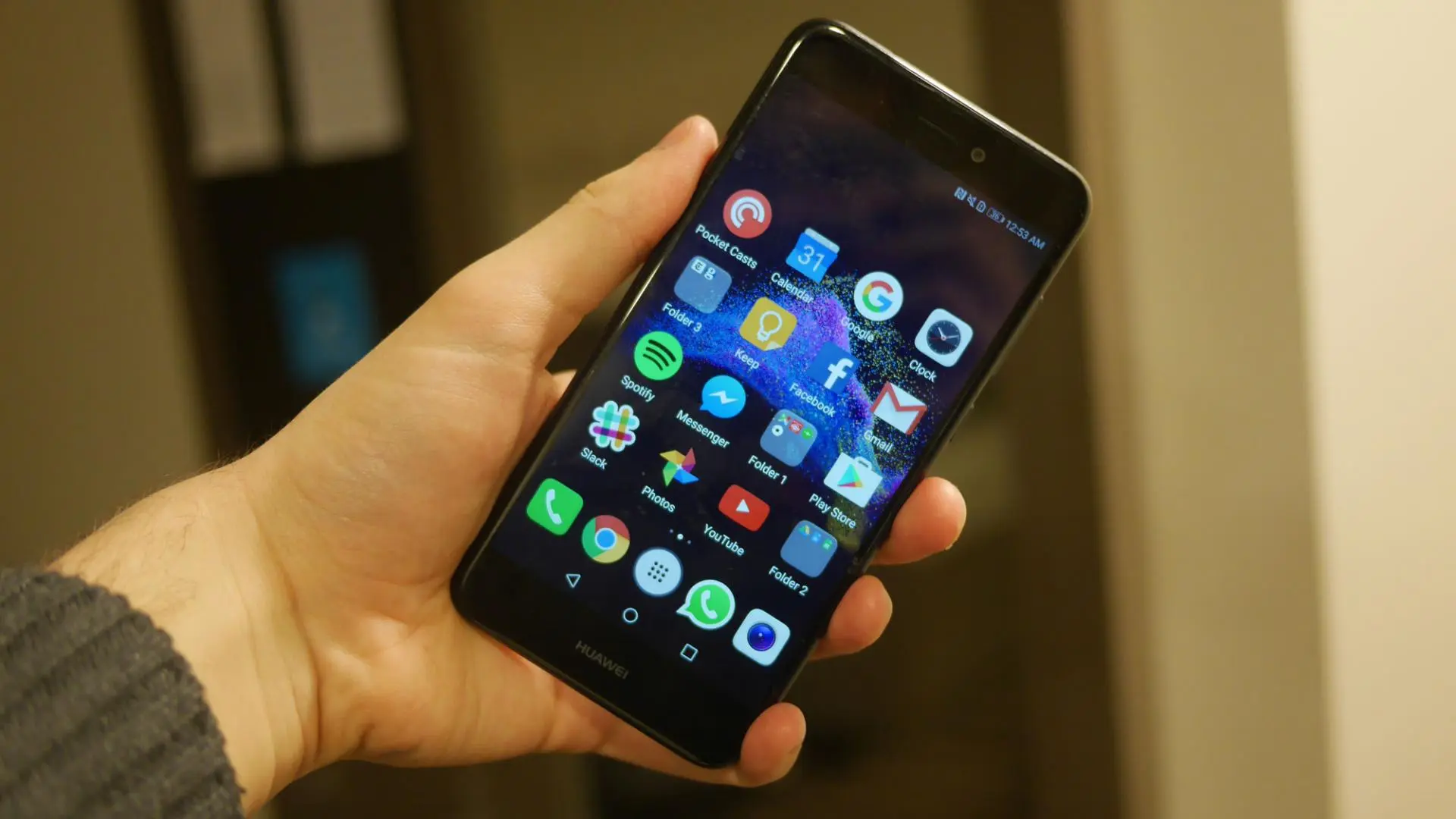 Читайте на&nbsp;сайте описание флагманского смартфона Huawei p8
