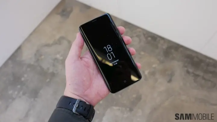 Некоторые владельцы Galaxy S9 жалются на проблемы сенсора экрана