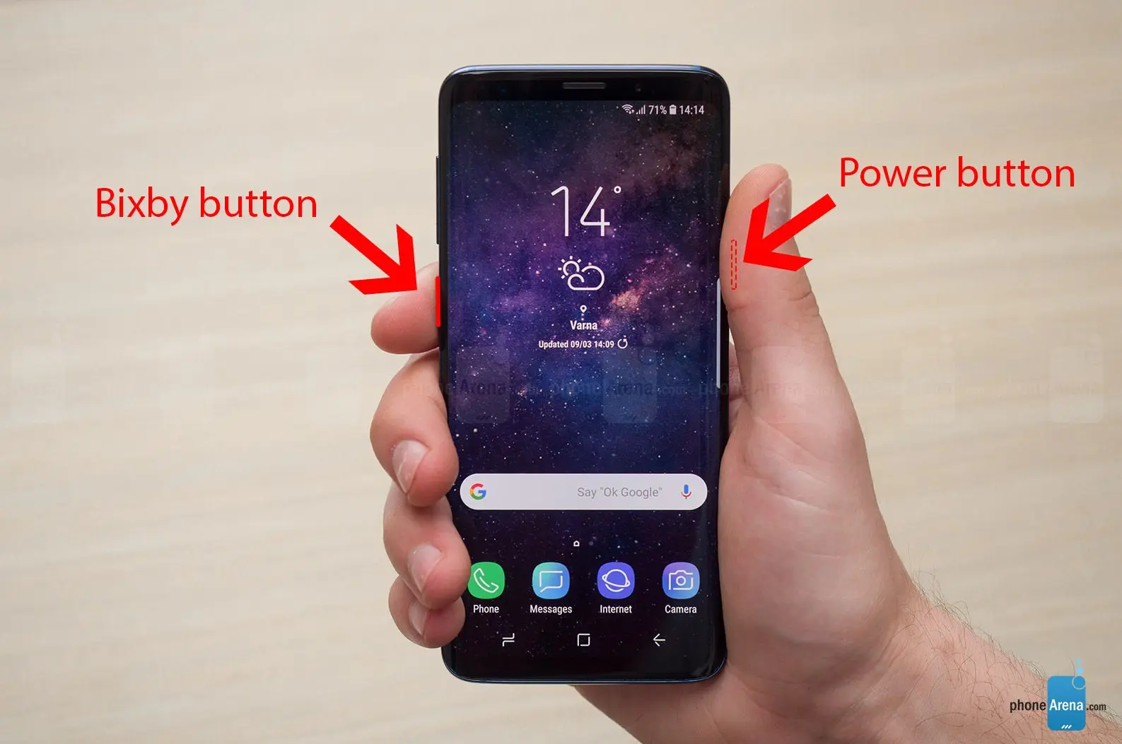 Samsung всячески старается навязать использование Bixby — довольны не все