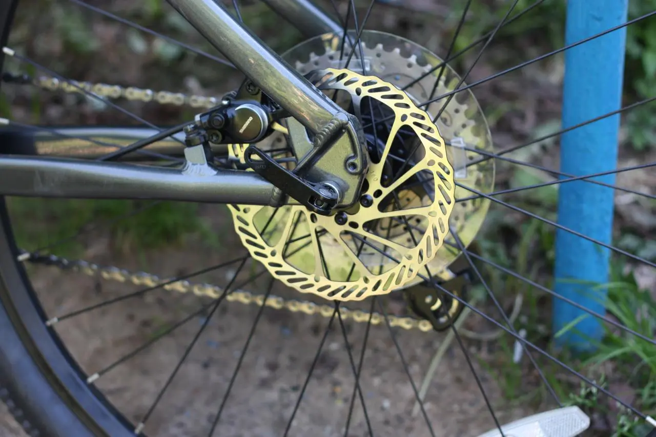 Горный велосипед Xiaomi QiCycle XC650 Smart Mountain Bike можно купить дешевле, чем в Китае
