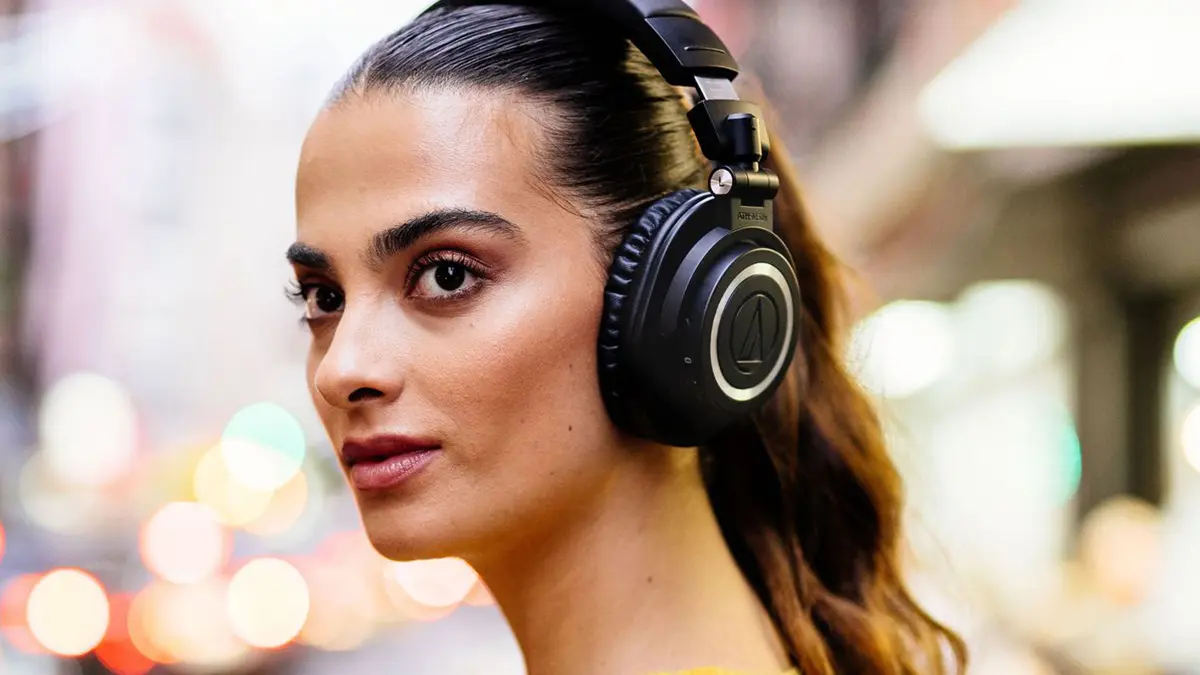 Audio-Technica представляет новую модель наушников M50xBT