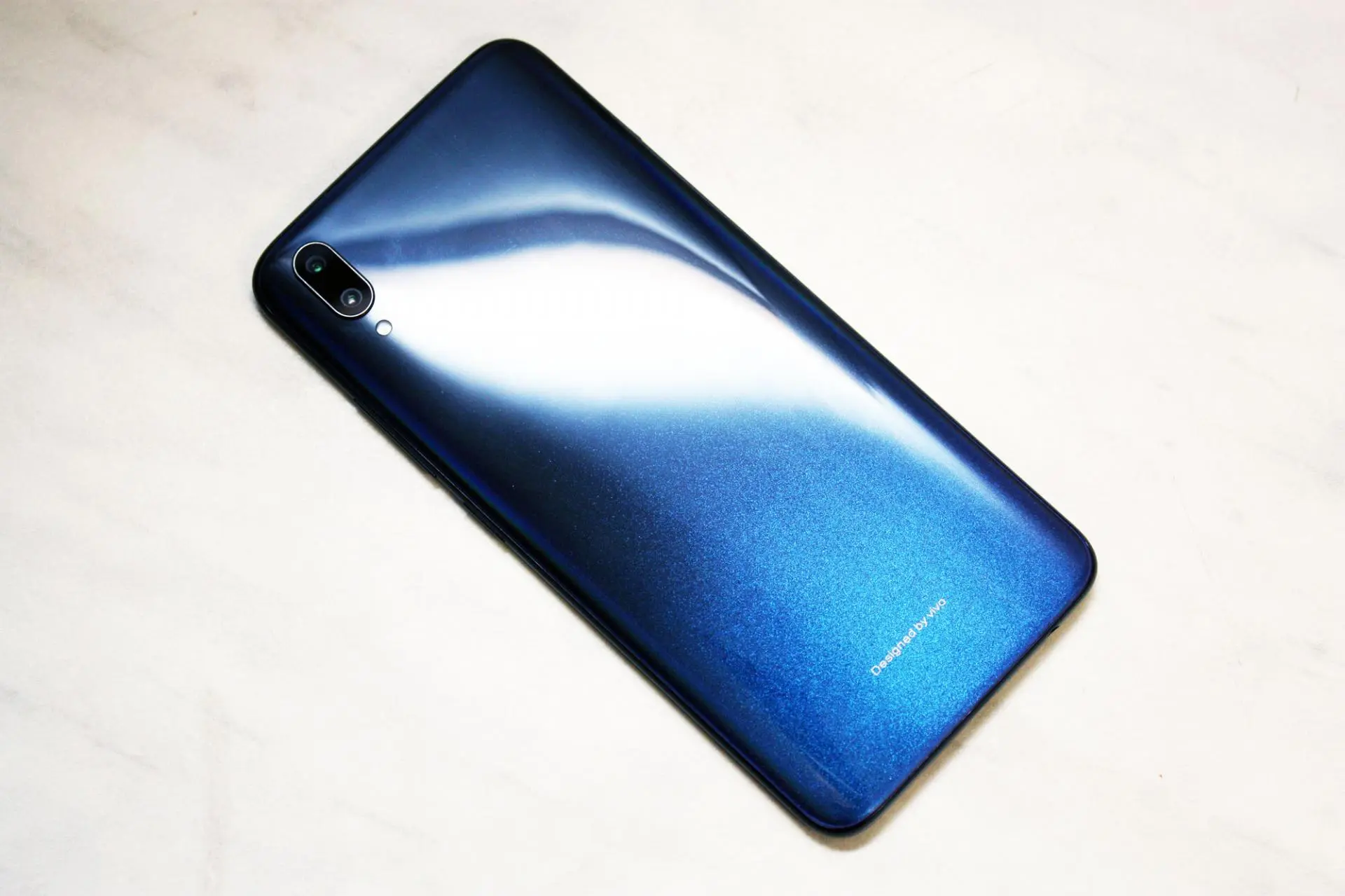 Обзор и тестирование смартфона Vivo V11