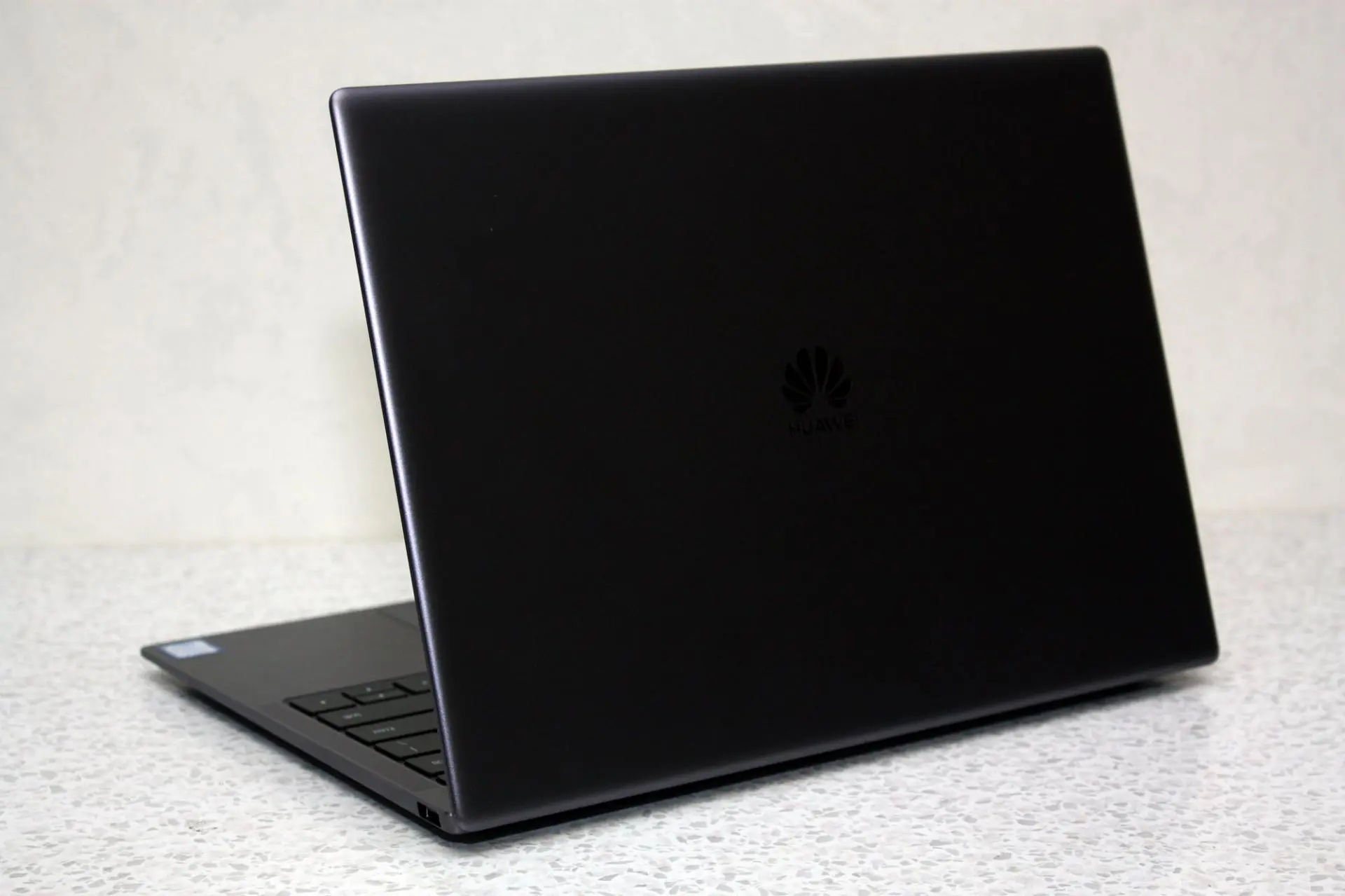 Обзор ультрабука Huawei Matebook X&nbsp;Pro (Mach-W19C)