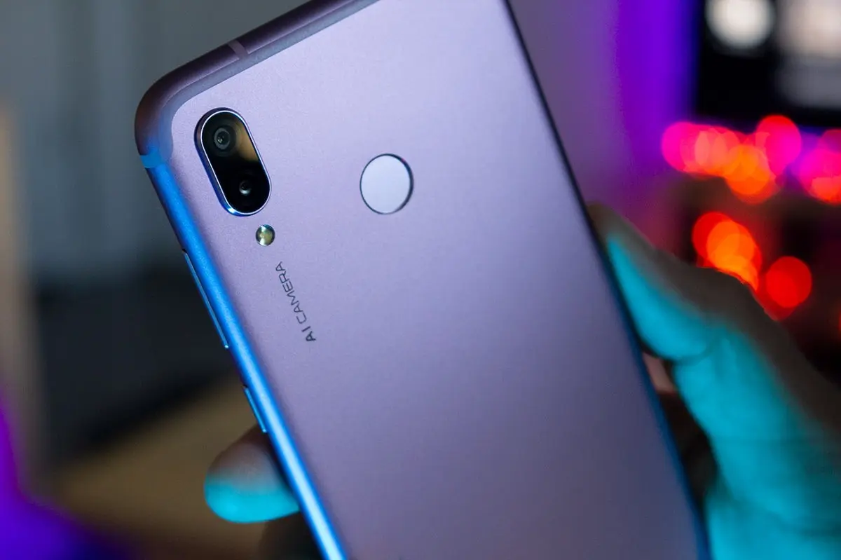 Honor Play или Honor 10? Где выше&nbsp;цена-качество?