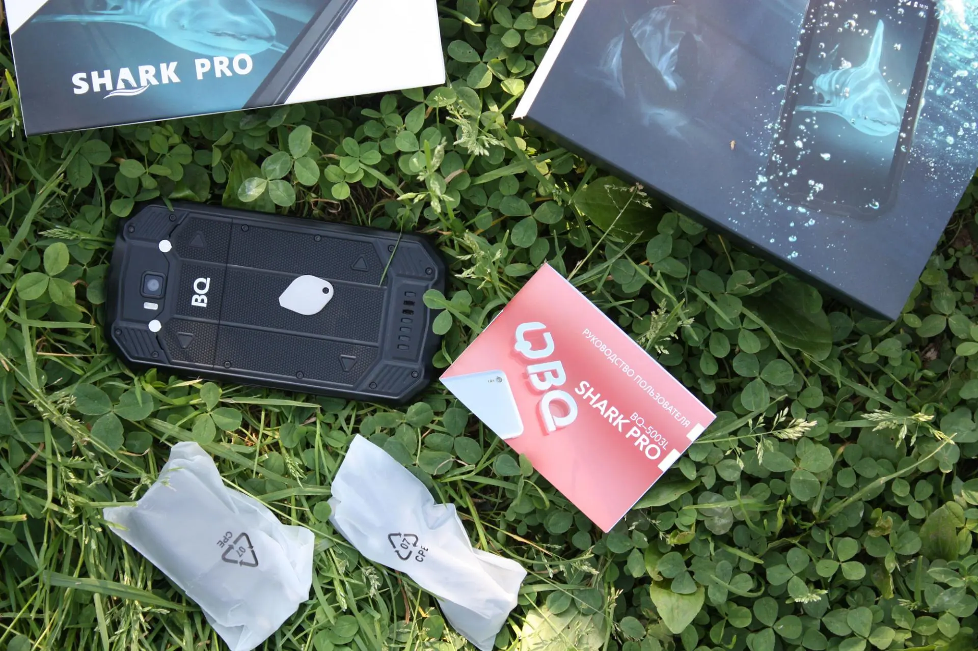 Обзор защищённого смартфона BQ&nbsp;Shark PRO (BQ-5003L)