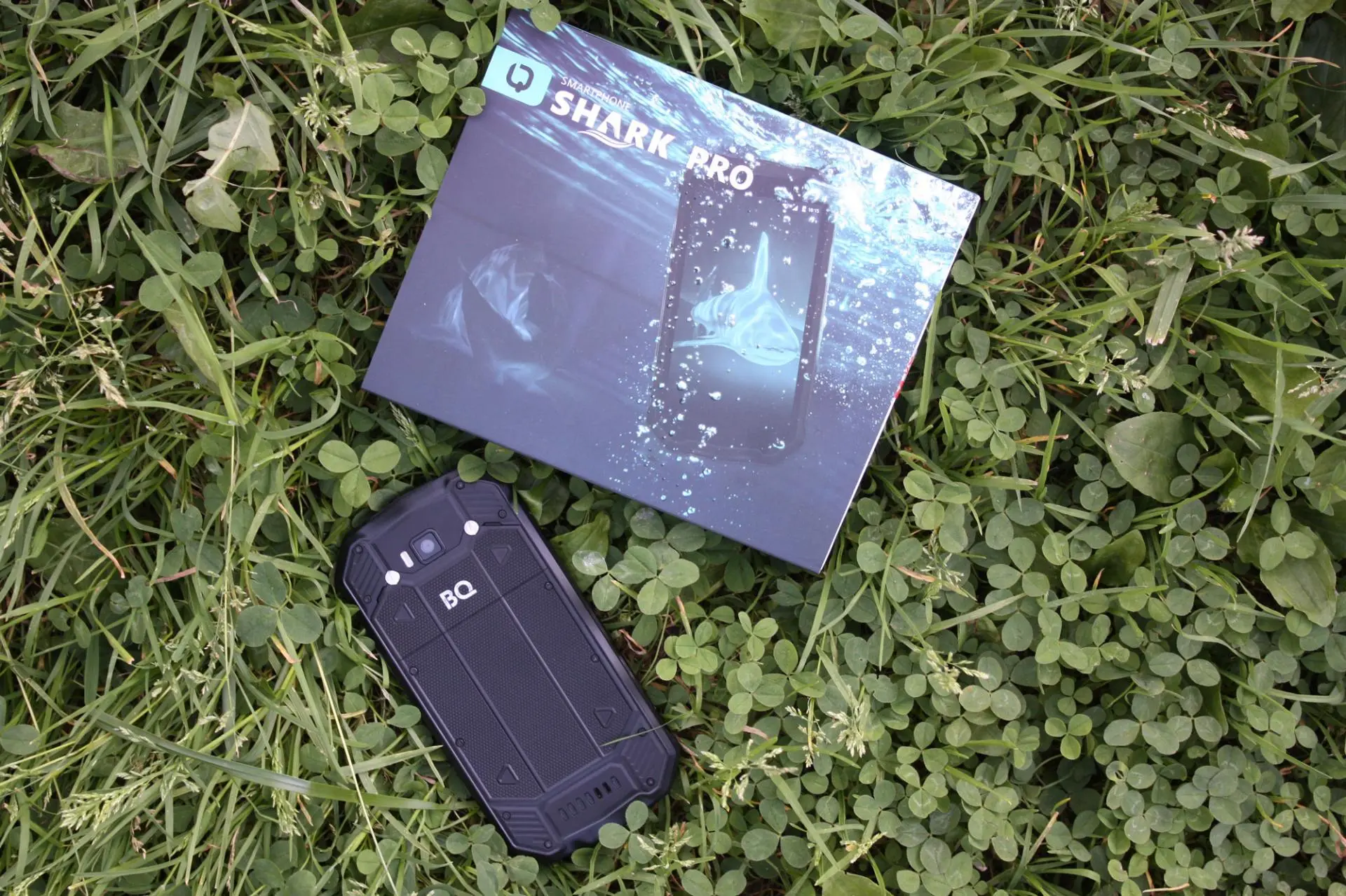 Обзор защищённого смартфона BQ&nbsp;Shark PRO (BQ-5003L)