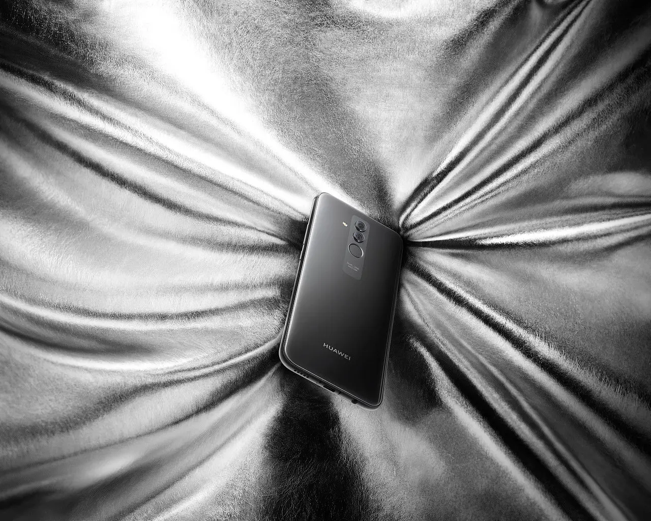 Раскрыта цена на Huawei Mate 20 Lite в России