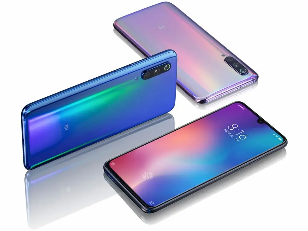 Для Xiaomi Mi 9 уже существует прошивка на базе Android Q