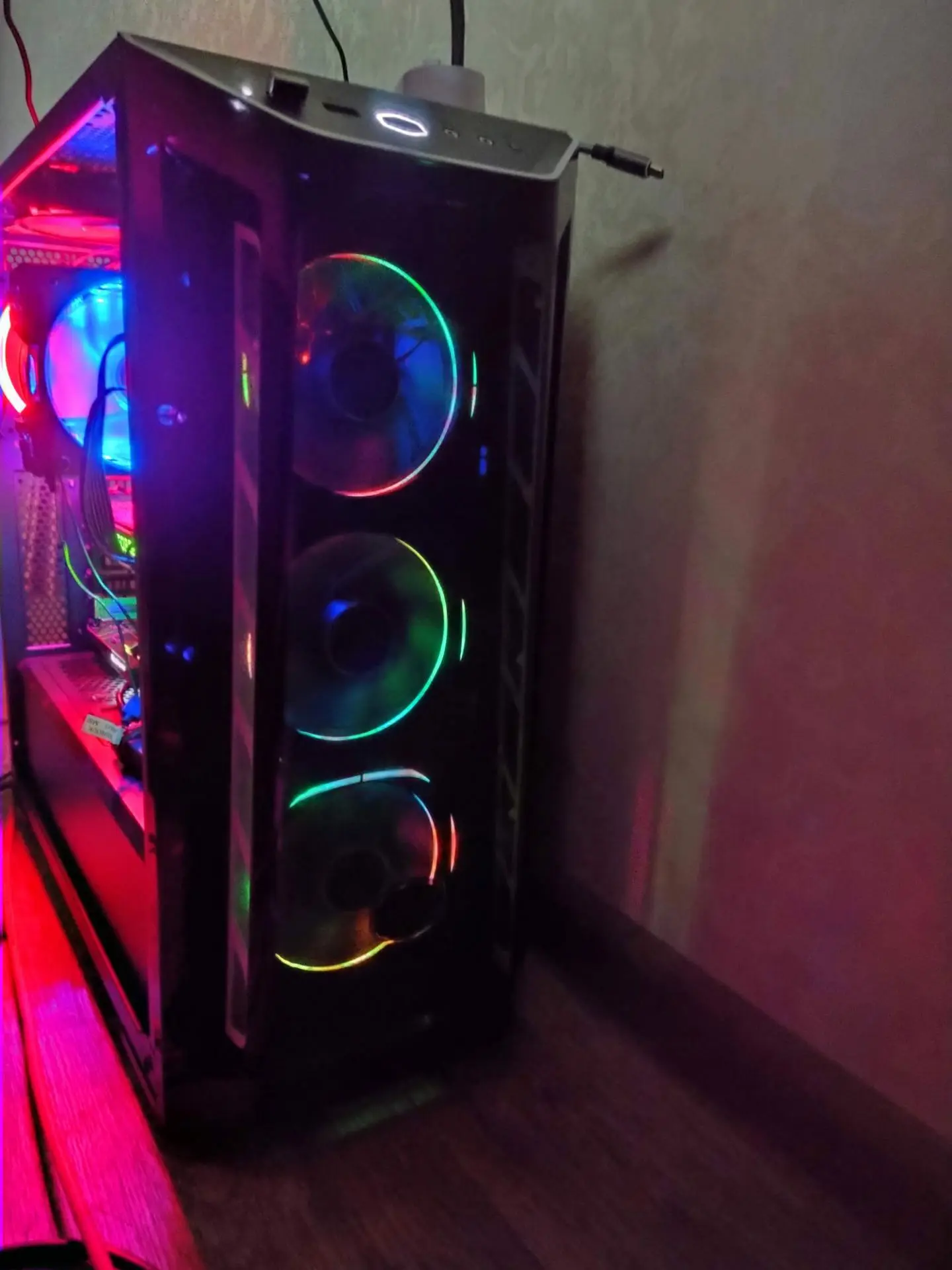 Обзор системы охлаждения для корпуса AeroCool&nbsp;Astro 12 Pro