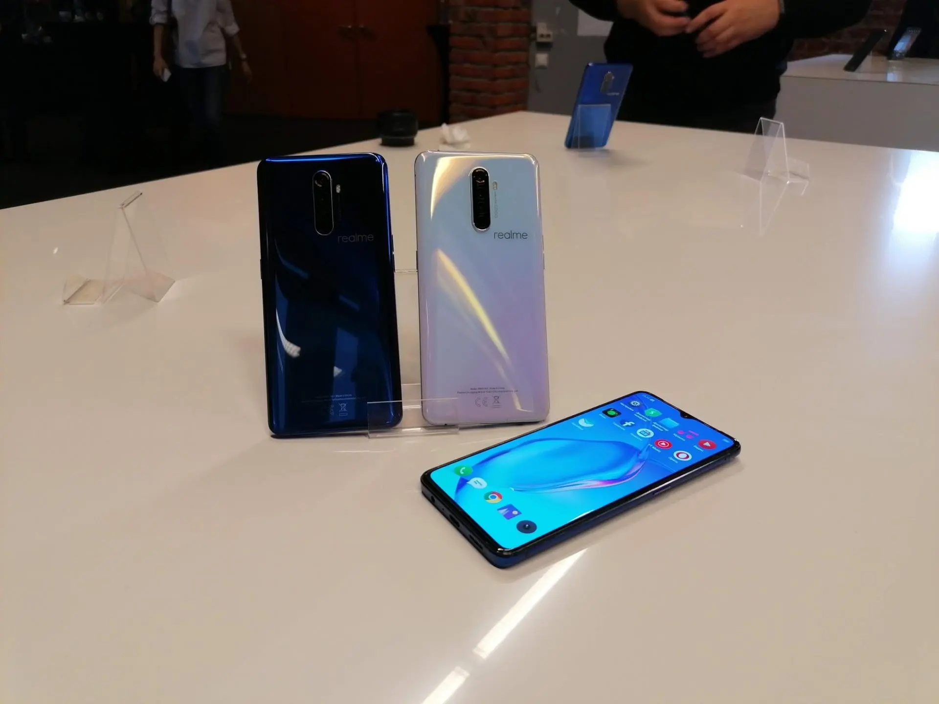 У realme появился топовый флагман X2 Pro. Ещё не протестировали, но на бумаге он хорош