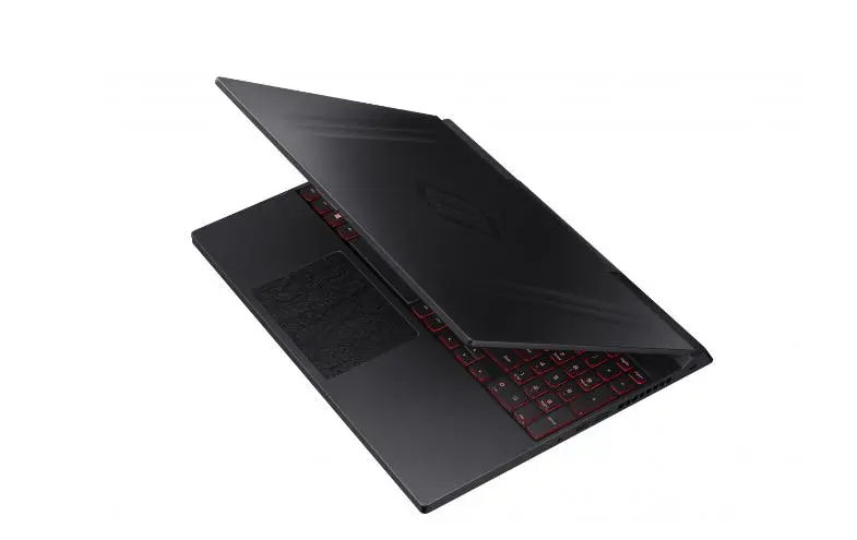 Samsung решила вернуться на&nbsp;рынок ноутбуков. Готовит&nbsp;игровую модель Notebook Odyssey