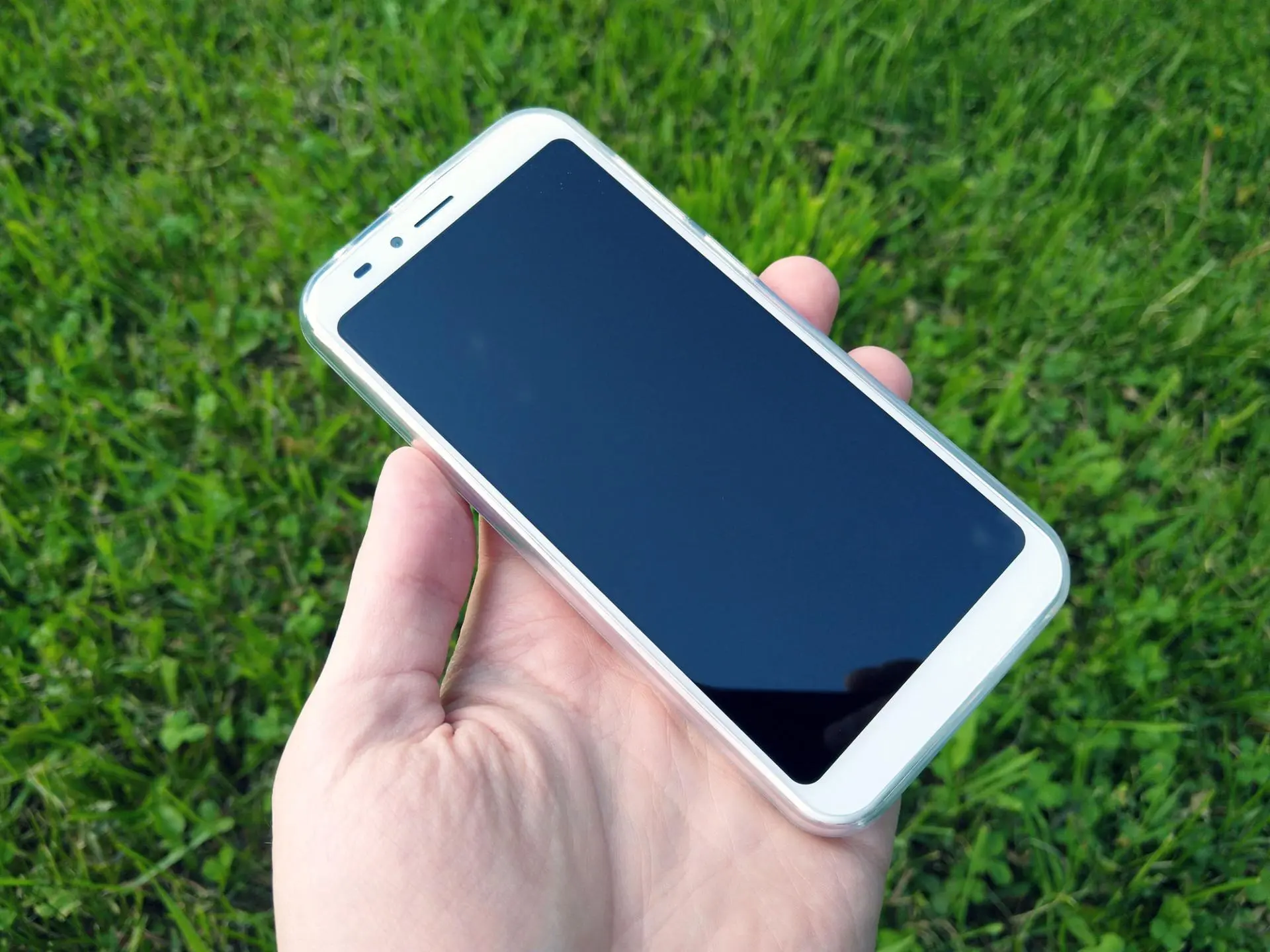 Обзор смартфона INOI kPhone