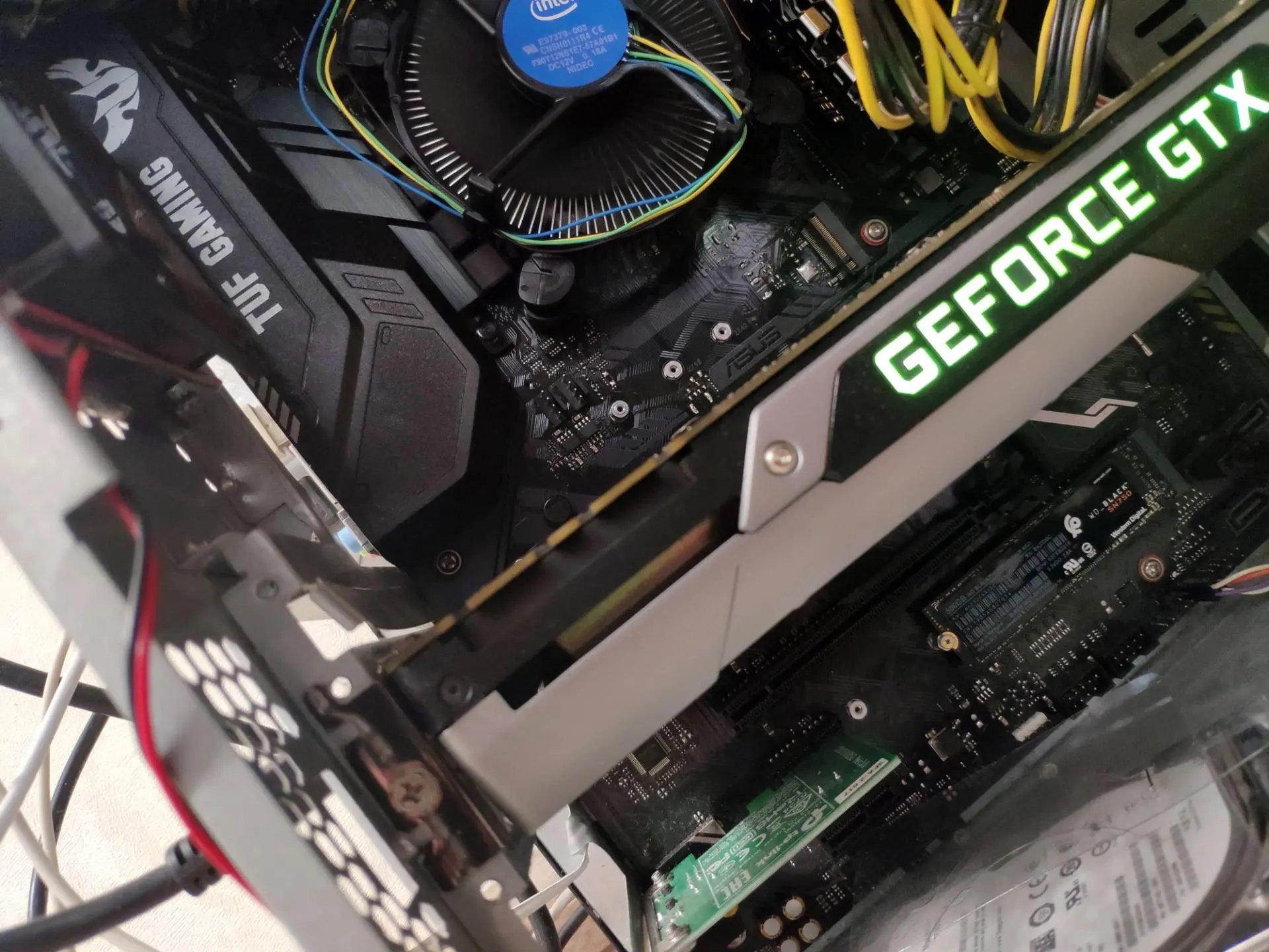 Как&nbsp;использовать SDD NVMe в&nbsp;качестве системного загрузочного диска для Windows 10?