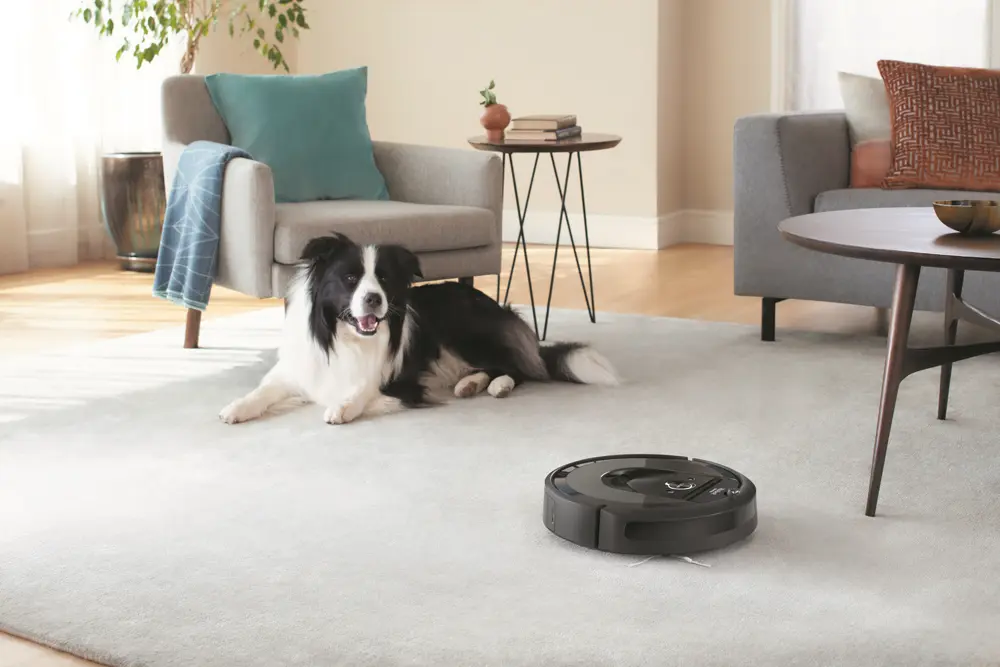 Робот-пылесос Roomba i7+ появился в России