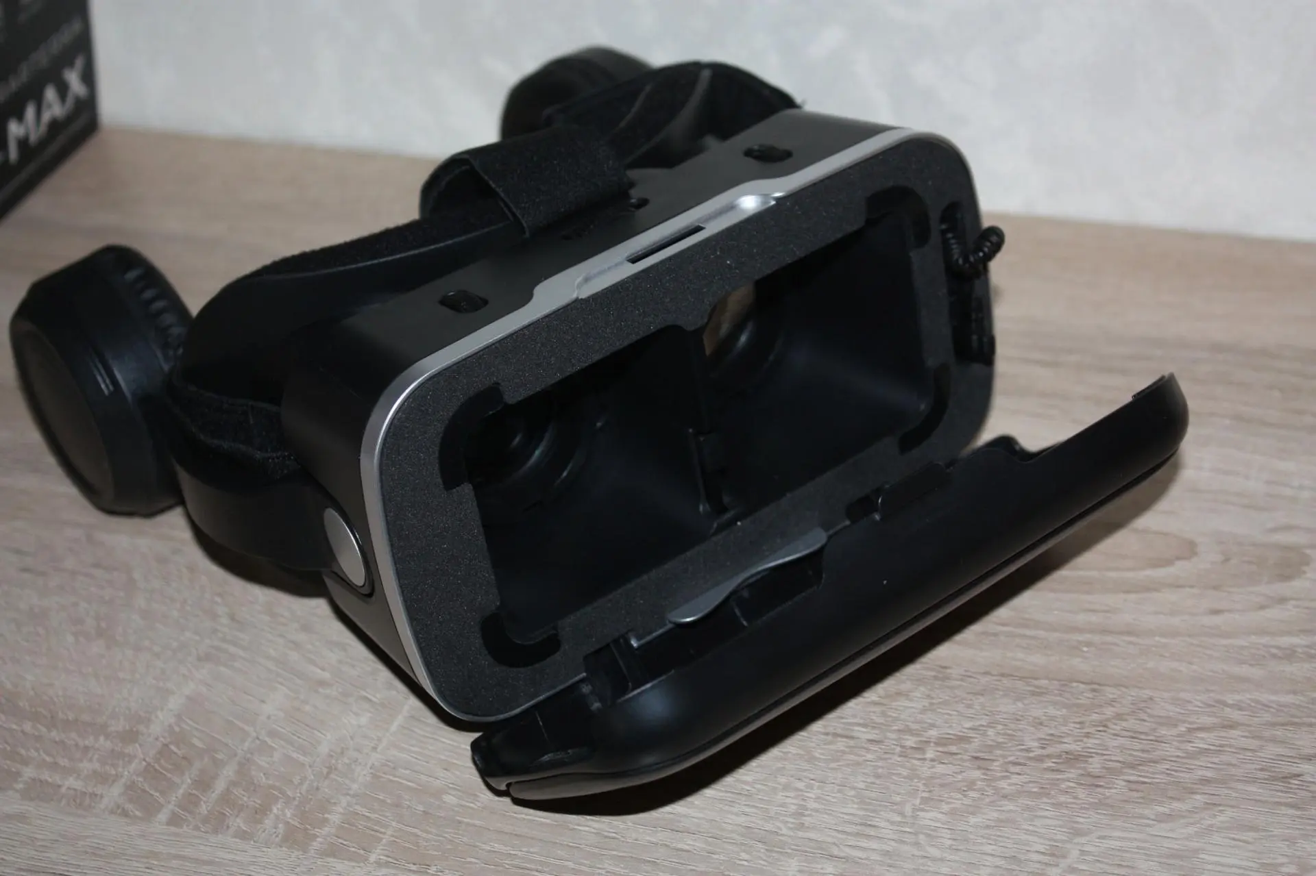 Обзор очков виртуальной реальности Smarterra VR Sound MAX