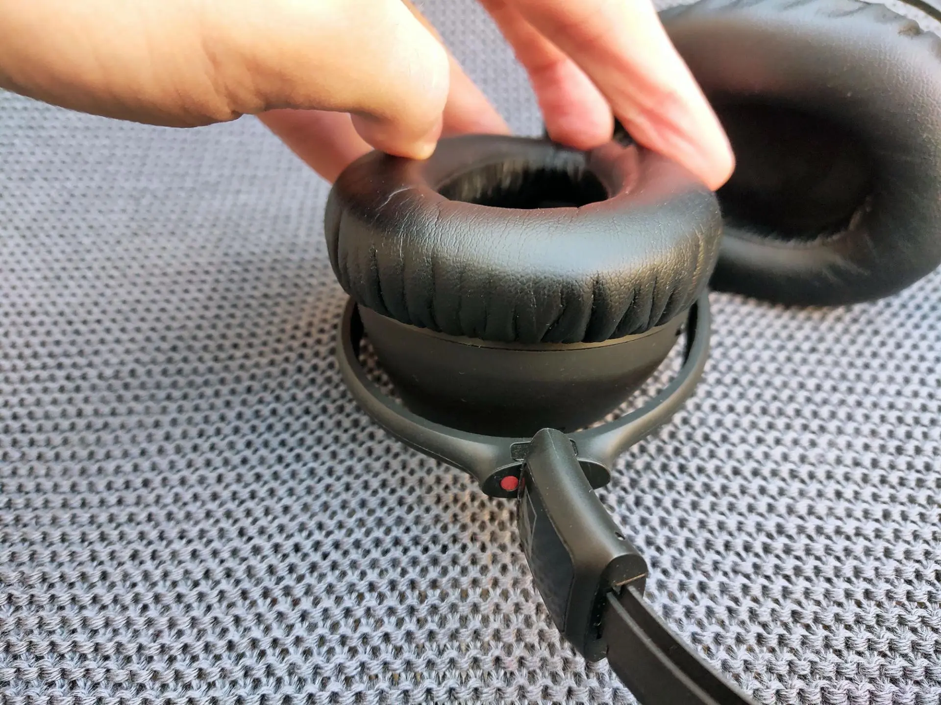 Обзор беспроводных наушников Sennheiser PXC 550-II Wireless
