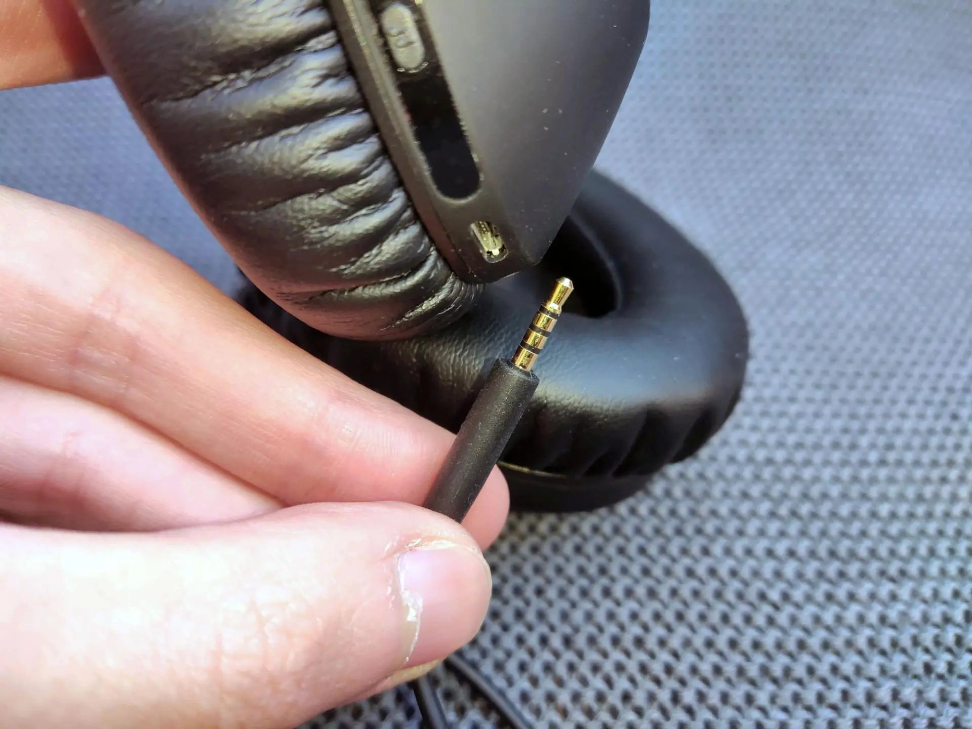 Обзор беспроводных наушников Sennheiser PXC 550-II Wireless