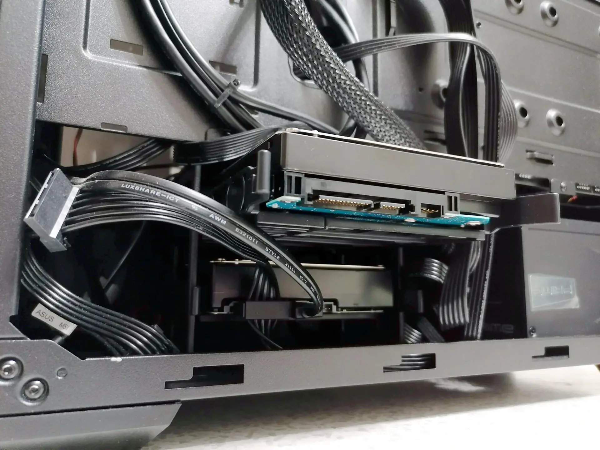 Обзор компьютерного корпуса Cooler Master MasterBox MB520 (MCB-B520-KANN-S02)
