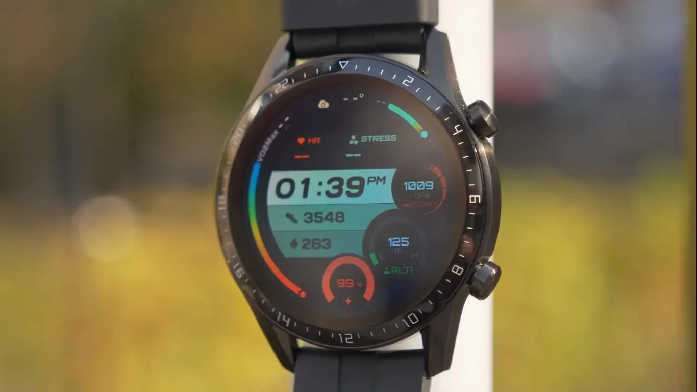 Полный обзор Huawei Watch GT 2 и сравнение с Amazfit GTR