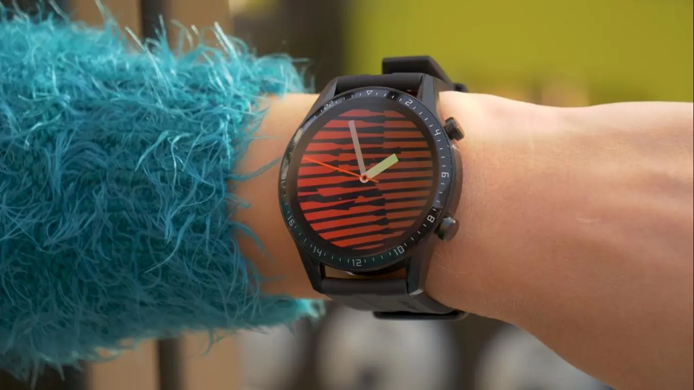 Полный обзор Huawei Watch GT 2 и сравнение с Amazfit GTR