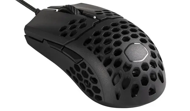 Корпуса, блоки питания и&nbsp;аксессуары Cooler Master приняли участие в&nbsp;Игромир 2019