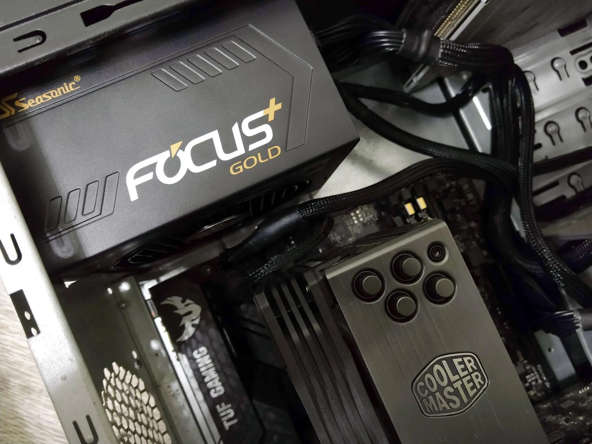 Обзор блока питания Seasonic Electronics FOCUS Plus Gold 650W