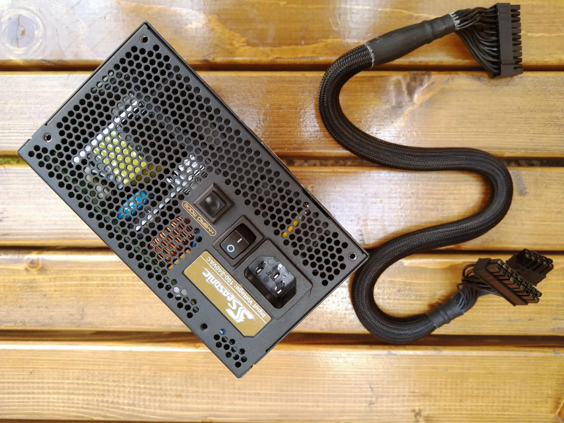Обзор блока питания Seasonic Electronics FOCUS Plus Gold 650W