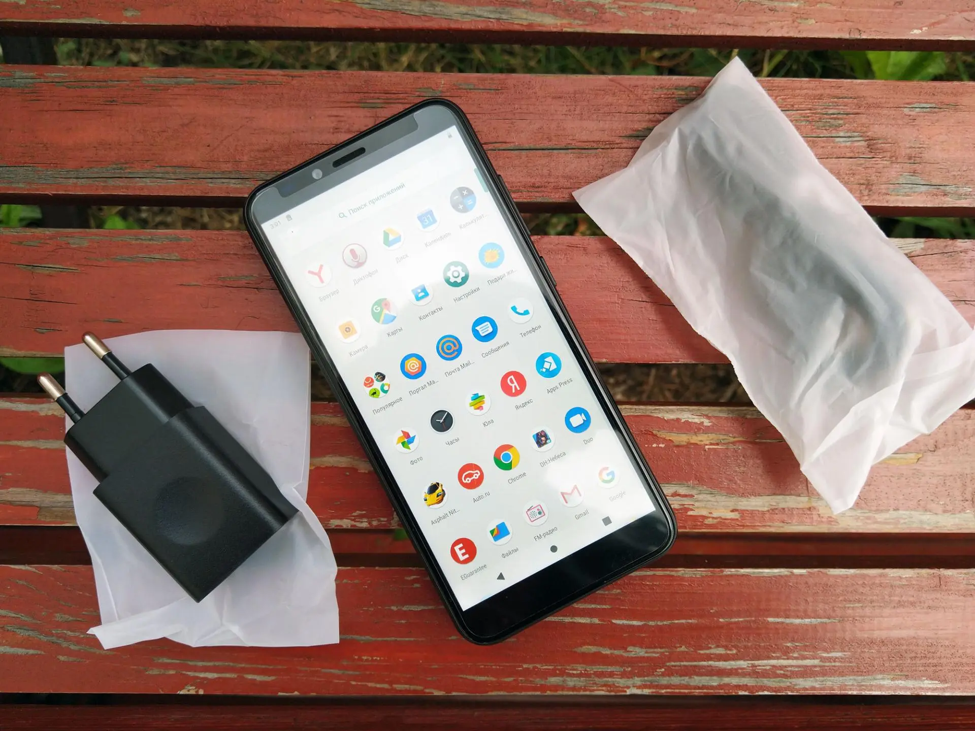 Обзор смартфона с большой батареей BQ Intense 5530L