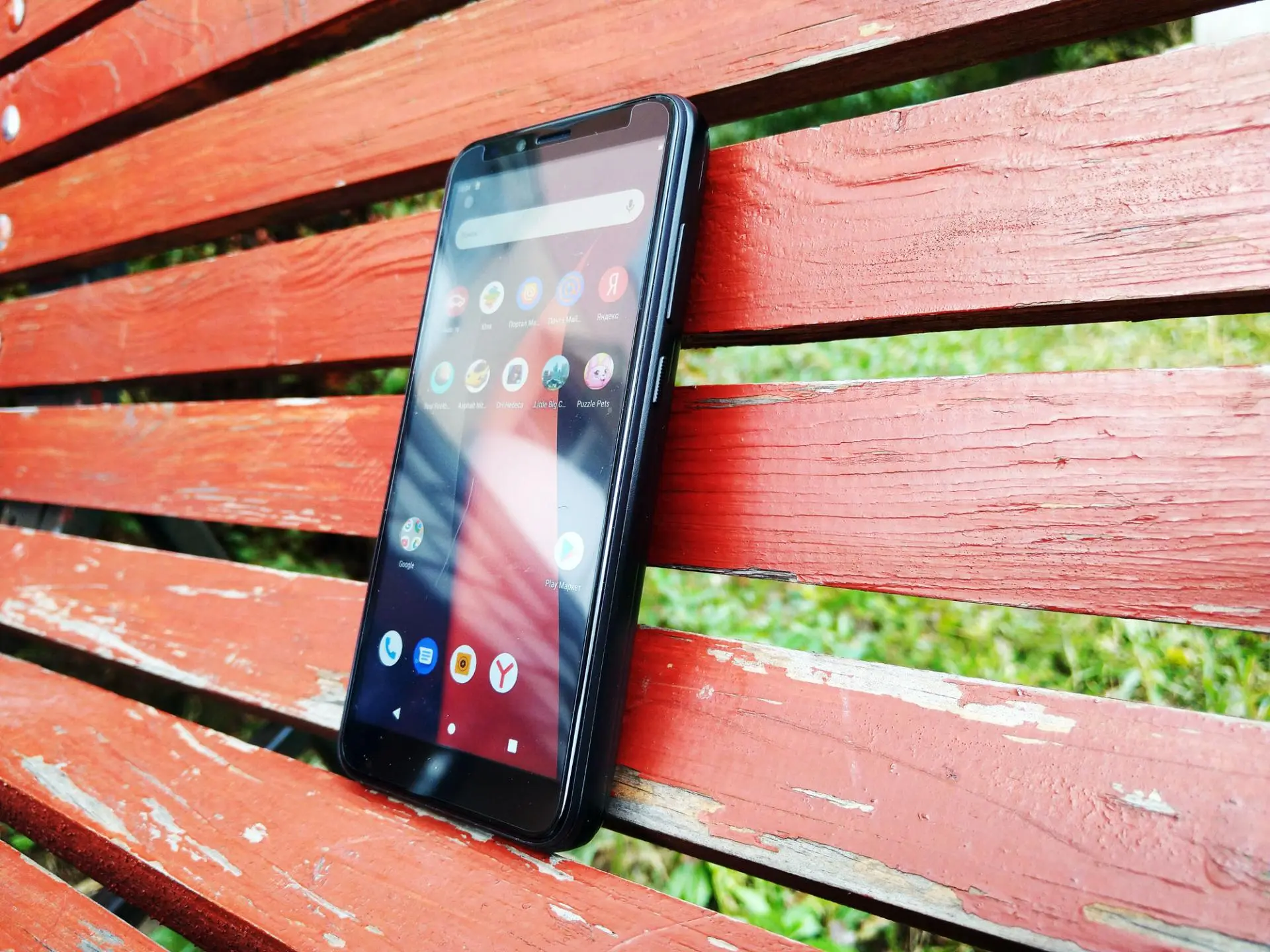Обзор смартфона с большой батареей BQ Intense 5530L