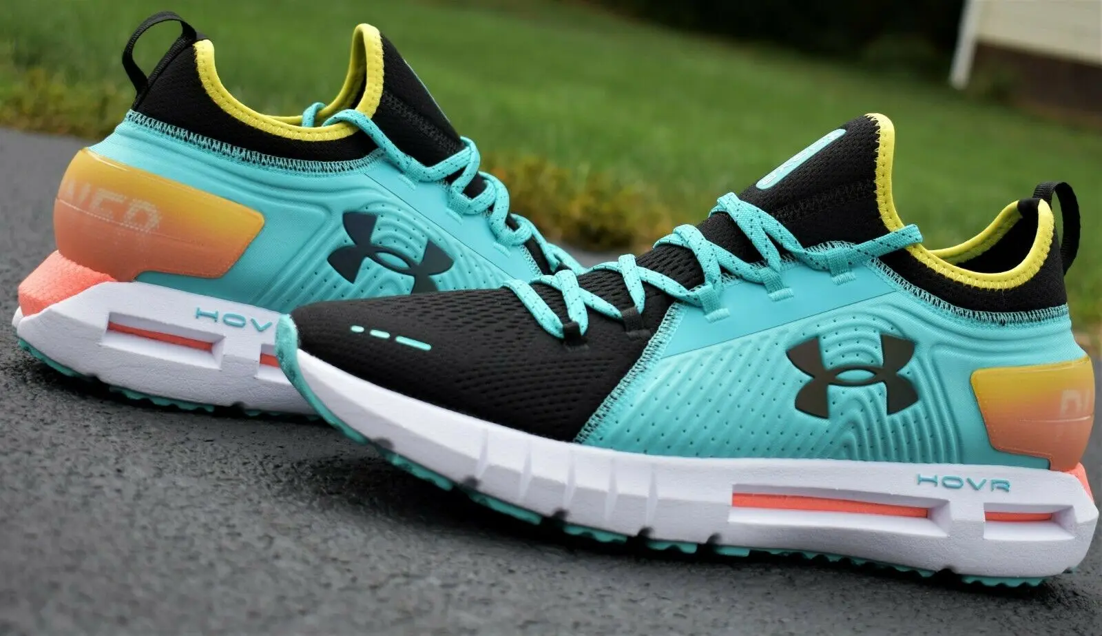 Under Armour предлагает новые модели кроссовок к Московскому Марафону 2019