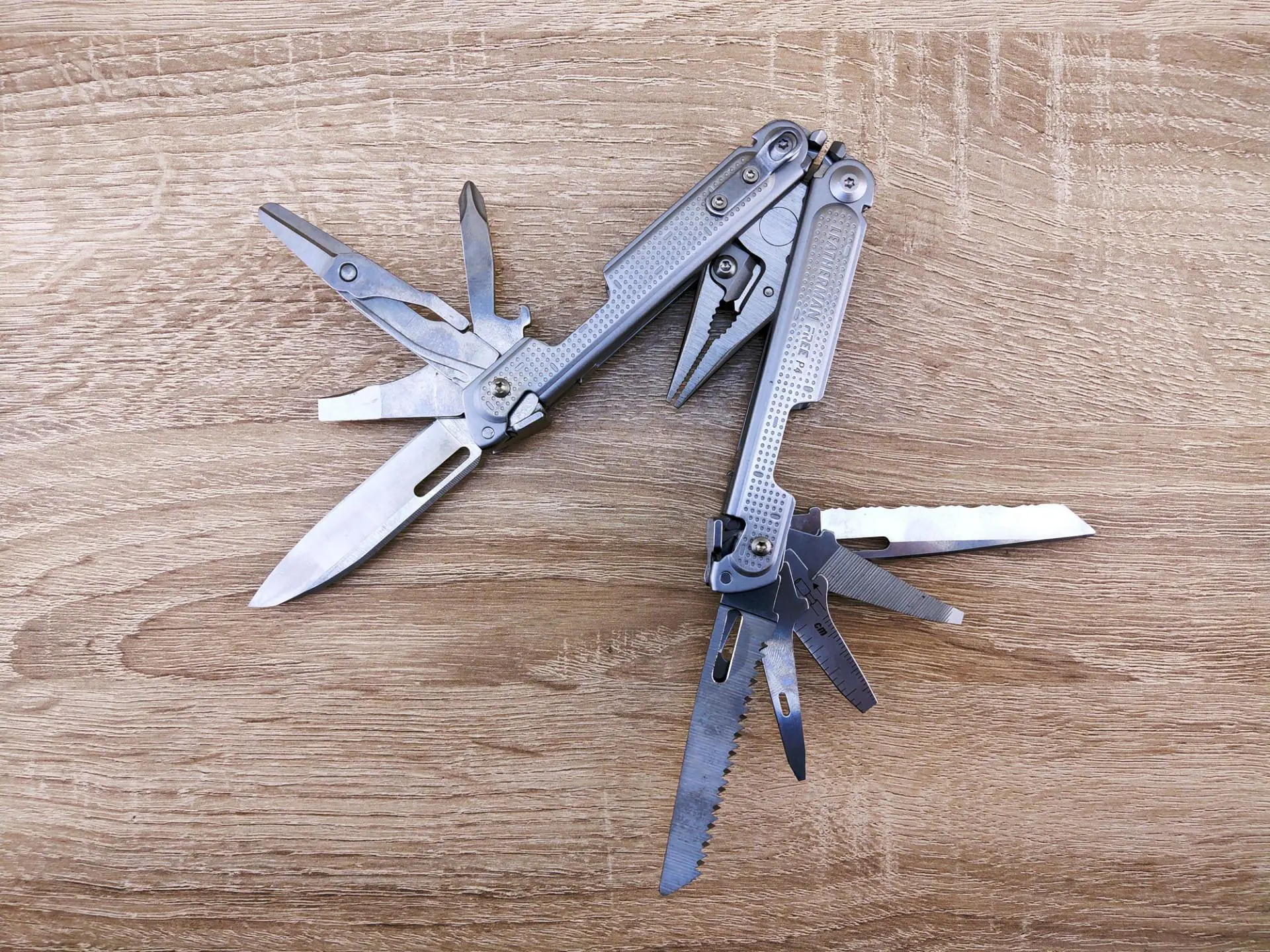 Тест-драйв&nbsp;мультитула Leatherman Free P4