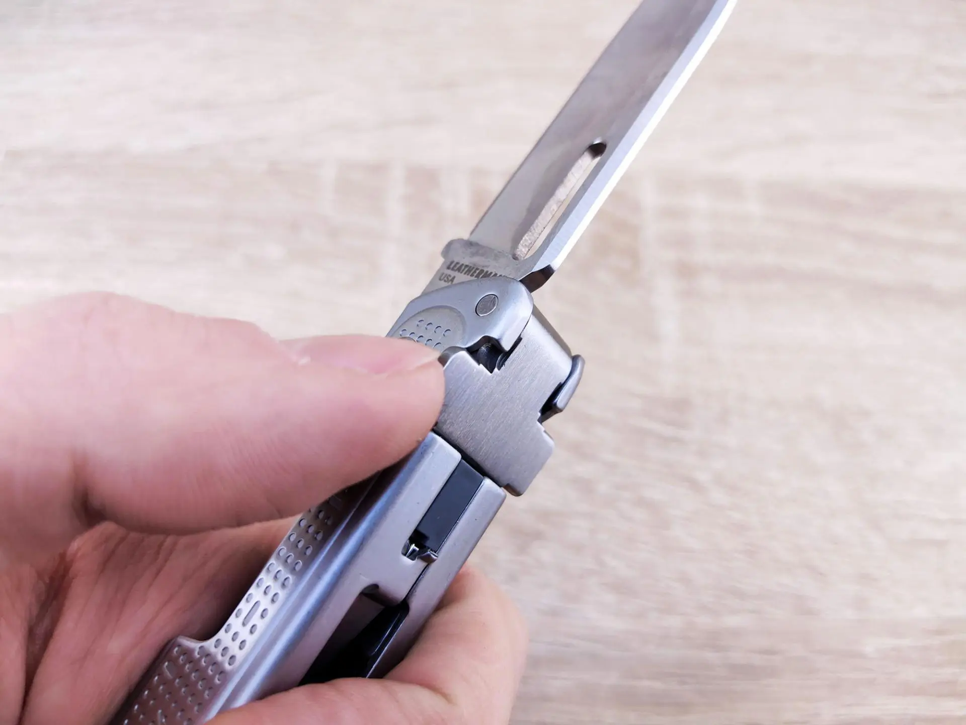 Тест-драйв&nbsp;мультитула Leatherman Free P4