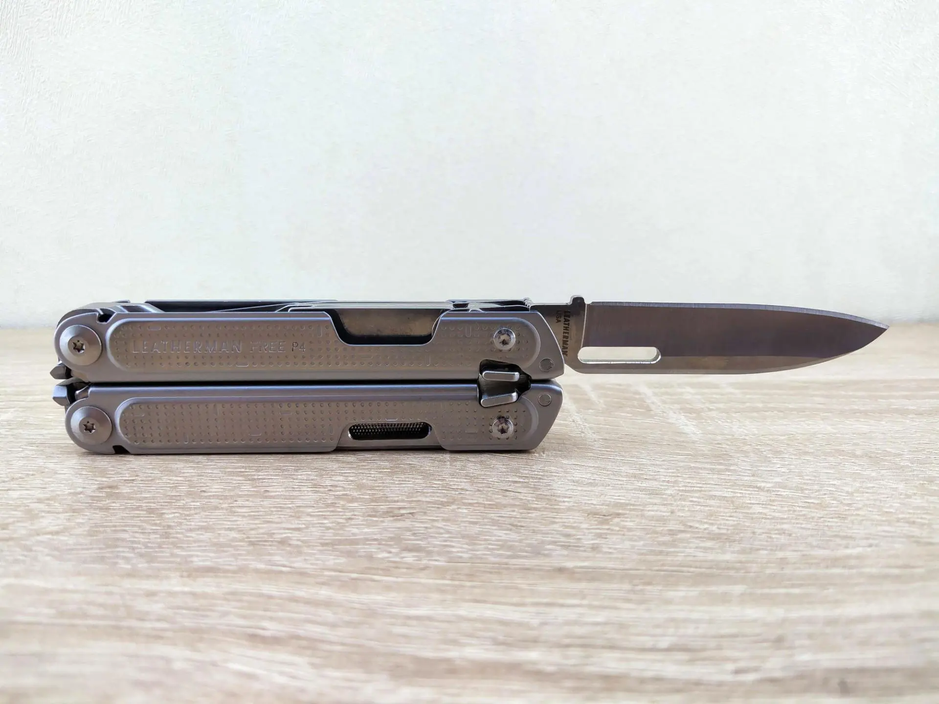 Тест-драйв&nbsp;мультитула Leatherman Free P4