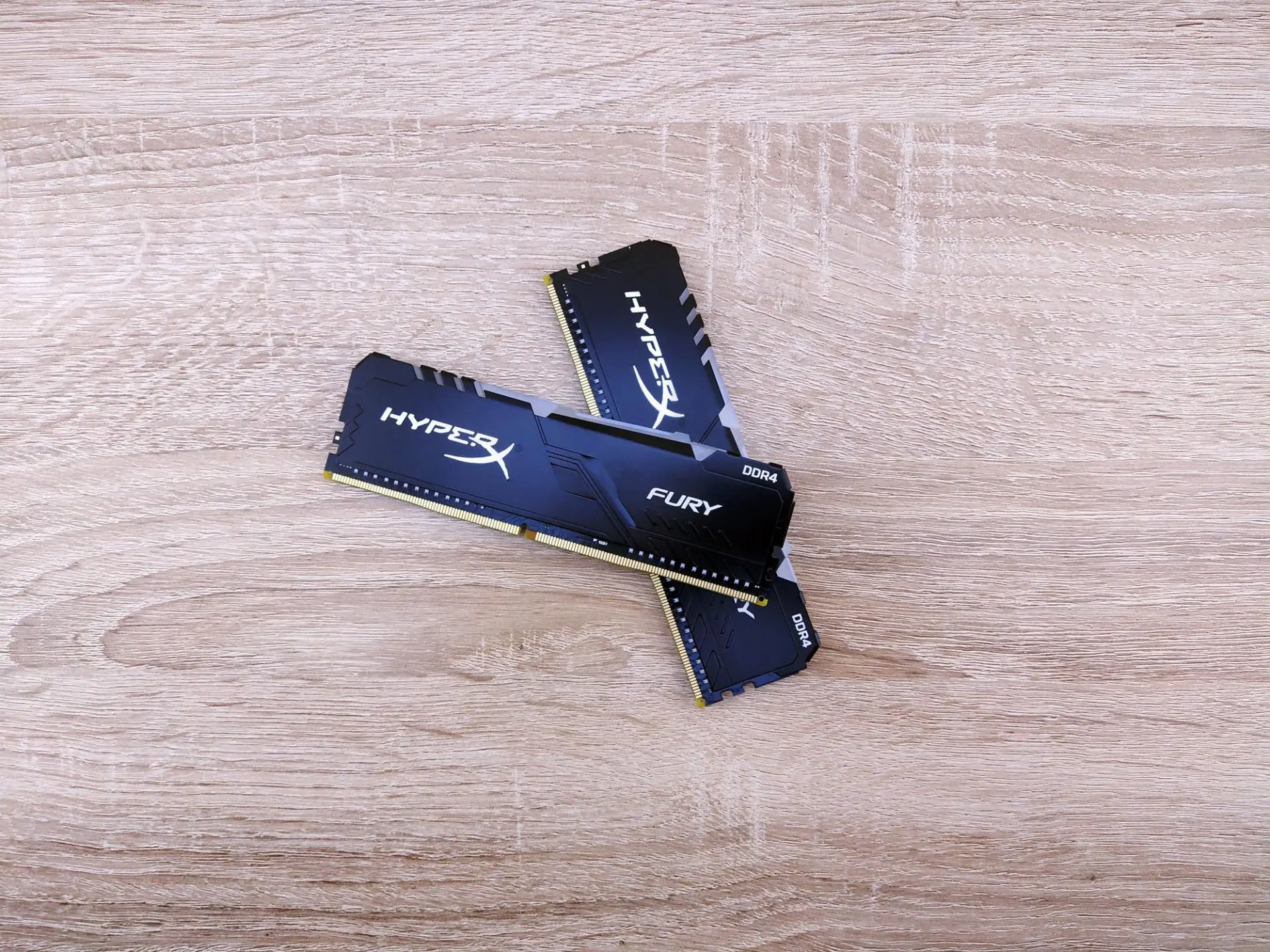 Тест-драйв оперативной памяти Kingston HyperX HX432C16FB3AK2/16
