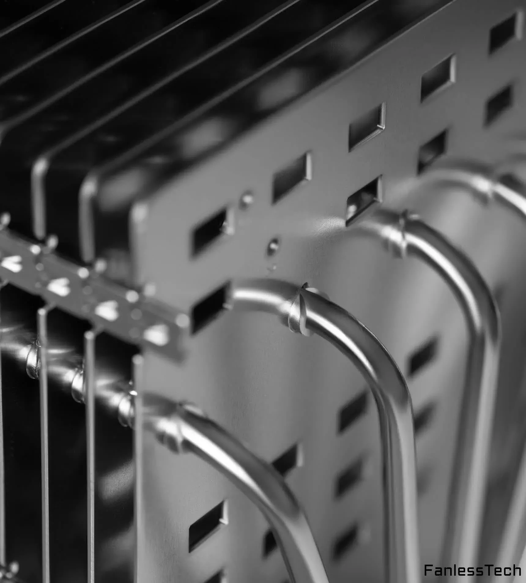 Noctua готовит бесшумный ПК-кулер без вентиляторов. Чем он хорош?