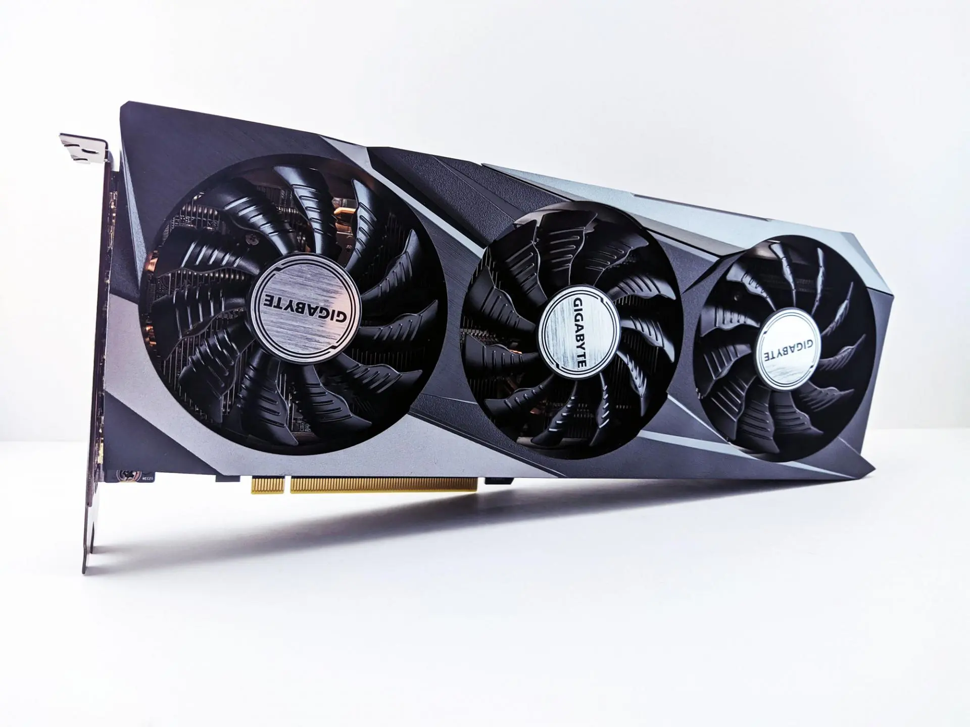 Тест-драйв видеокарты Gigabyte GeForce RTX 3060 Ti Gaming OC Pro