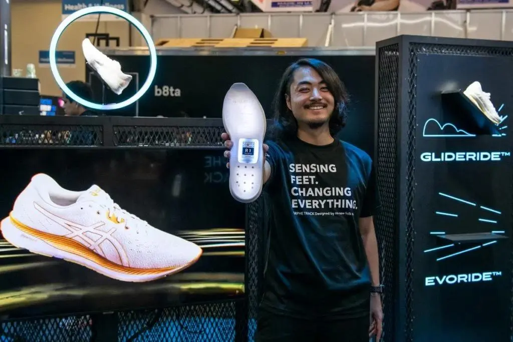 ASICS Smart Shoes – интеллектуальные кроссовки с откликом в реалтайме