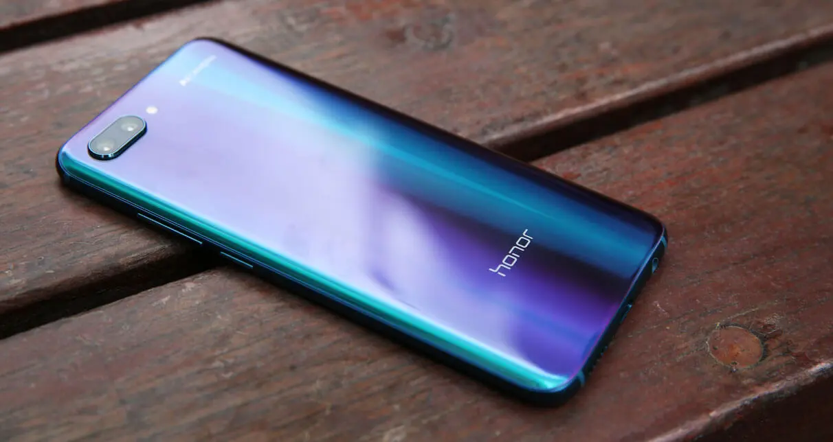 EMUI 10 для трёх Huawei и Honor. Даты выхода обновления для ещё четверых