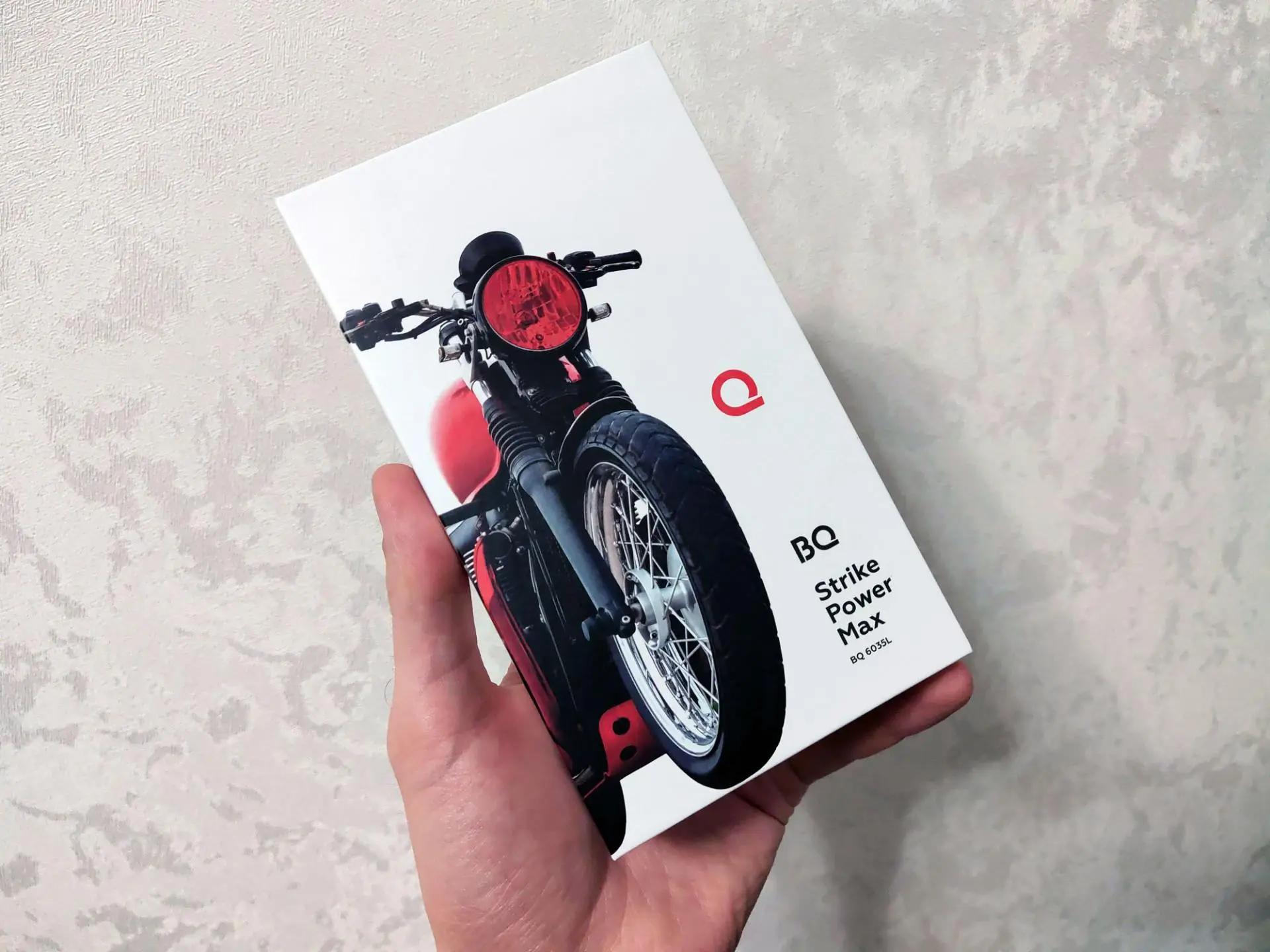 Обзор смартфона BQ Strike Power Max (6035L)