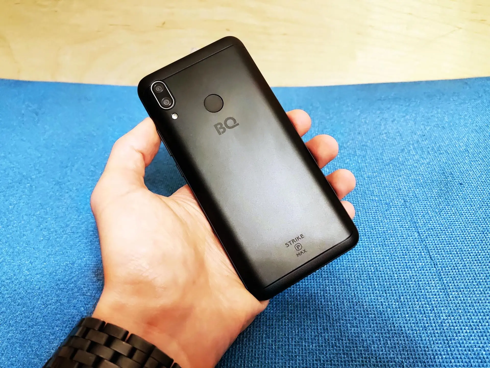 Обзор смартфона BQ Strike Power Max (6035L)