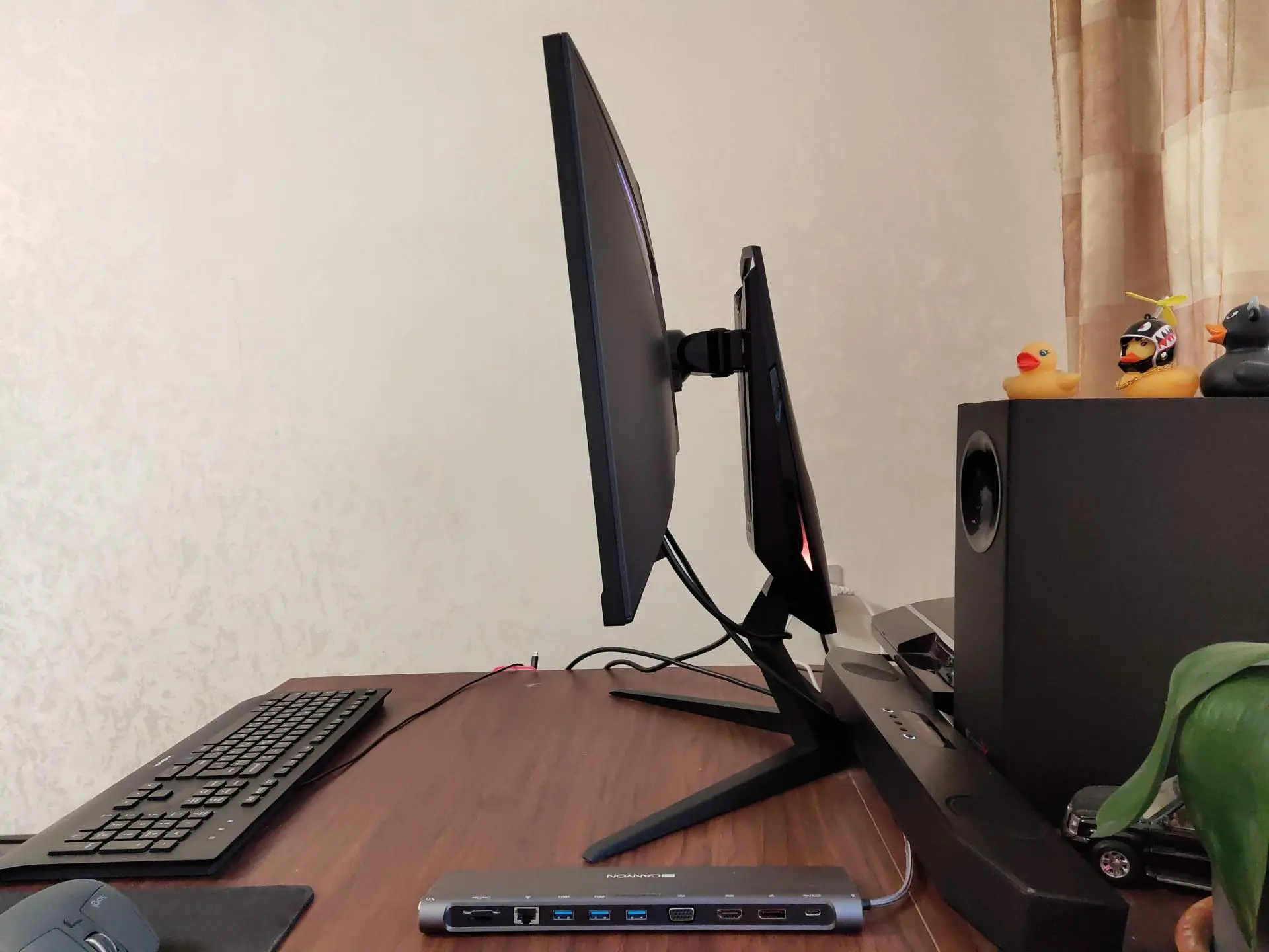 Обзор геймерского&nbsp;монитора Aorus FI27Q